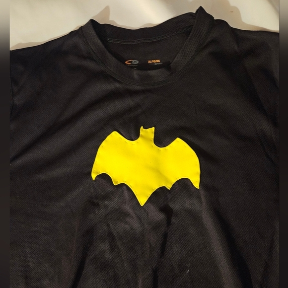 Hand Crafted Upcycled Long Sleeve Tee Black Yellow Batman Halloween Costume L - Picture 12 of 12
